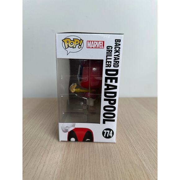 Funko Pop 764 Backyard Griller Deadpool - NEW - Picture 3 of 4